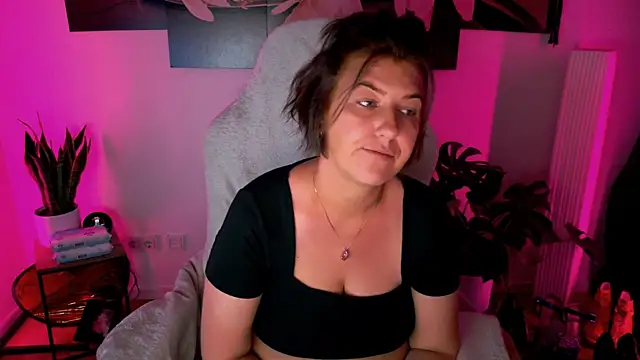 natilove35 - NatiLove35's free webcam - UK Sex Cams