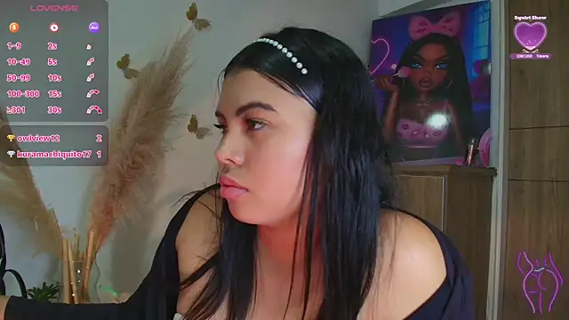 Mia_isabella__ webcam
