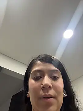 emilyjohanson (G young) - I fuck my ass in front of my friend