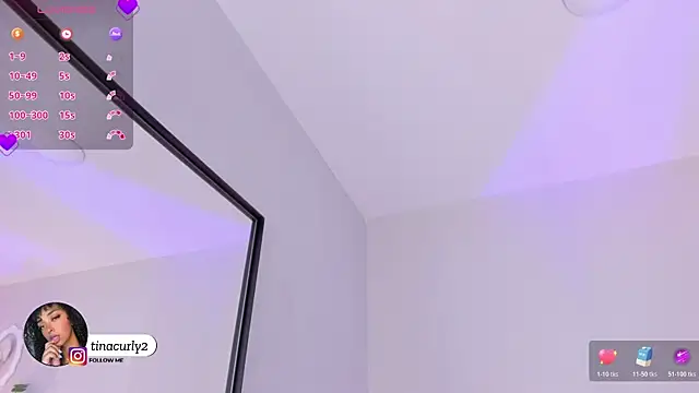Tina_curly webcam