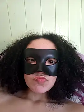 MaxMaddiey webcam