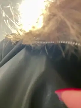 blonde_exe webcam
