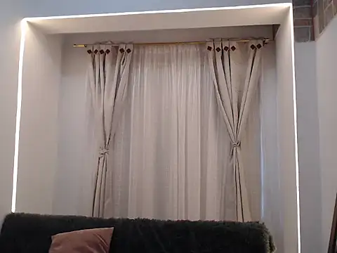 Scarleet_miaa webcam