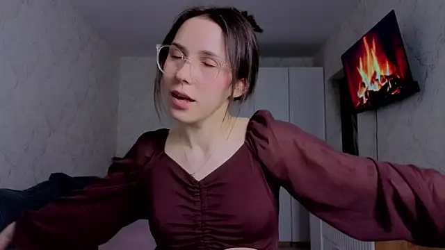 Honey_Peachy webcam