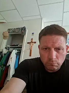 curiouscock38 webcam
