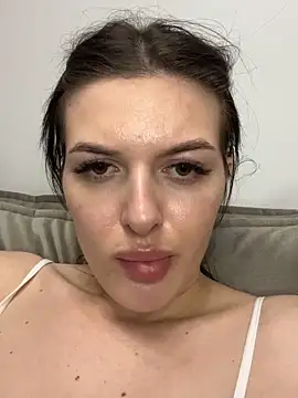 little_belucci webcam