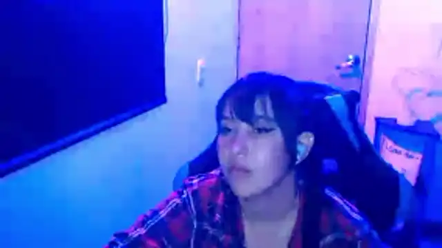 Skarlet_Adams28 webcam
