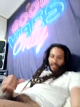 Mikaaa97 webcam