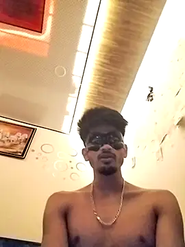 Wild_Vassu webcam