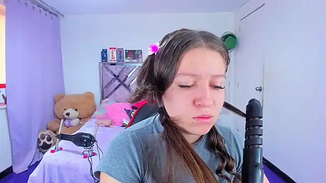 Luna_Analya webcam
