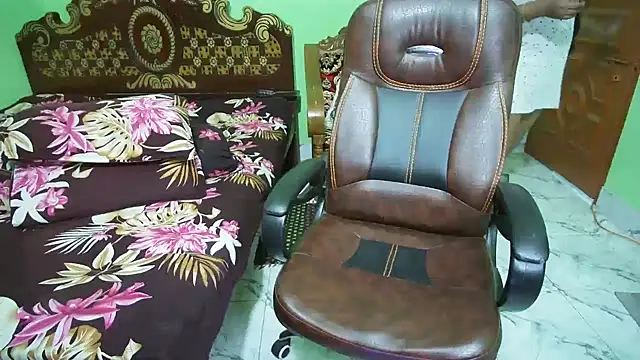 BengaliQueenStar webcam