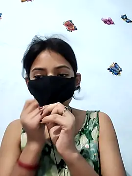 Aaliya-- webcam
