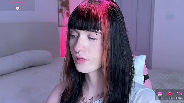 Vailyreb_ webcam