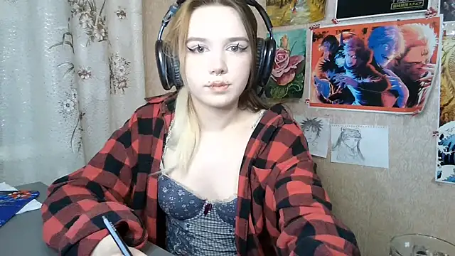 MilaTyan webcam
