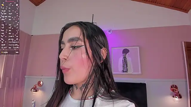 elodie_walker webcam