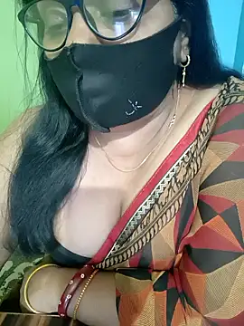 sexxyrenukaa webcam