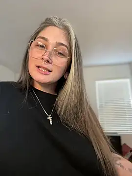 Alix_Valentine webcam