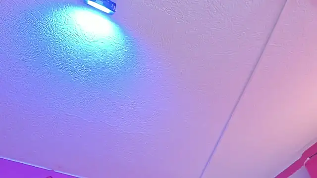 valery_vanegas webcam