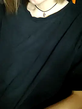 Aashikalaa webcam