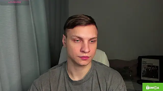 handsome_guy01 webcam