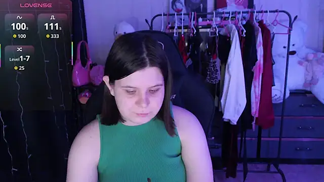 AmyVibess webcam