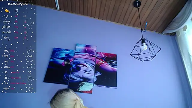 sophia_ny webcam