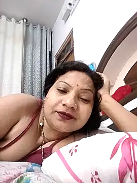 Cute-Janvi20 webcam