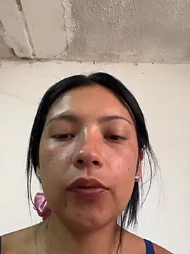 sarita_hos webcam