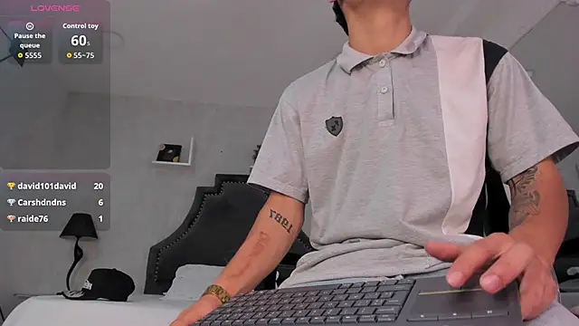 DylanRoyce_ webcam
