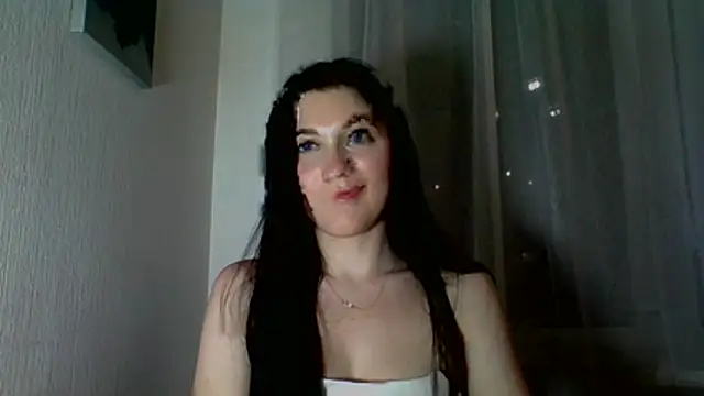 Katiee_Foxi webcam