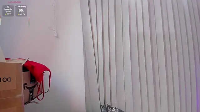 Miacorner_ webcam