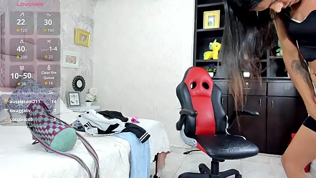 Mara_Summerr webcam