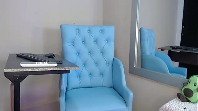 Dora__26 webcam