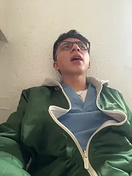CamiRojas_boy webcam