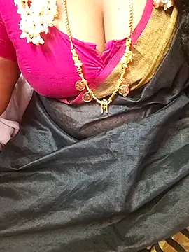 Tamil_Ammani webcam