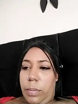 emma_purple_ webcam