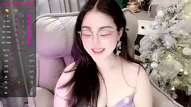 Monica-666888- webcam