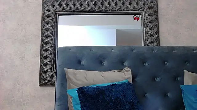 saraelise - SaraElise's free webcam - UK Sex Cams