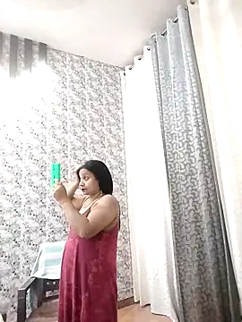 Cute-Janvi20 webcam