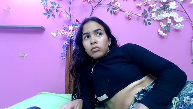 skinnysofia18 webcam