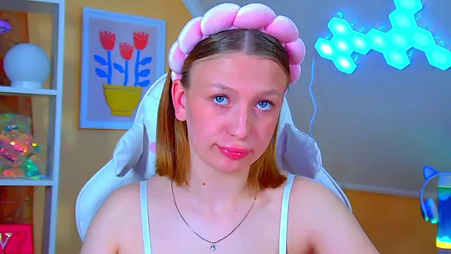 BeatriceBinoche webcam