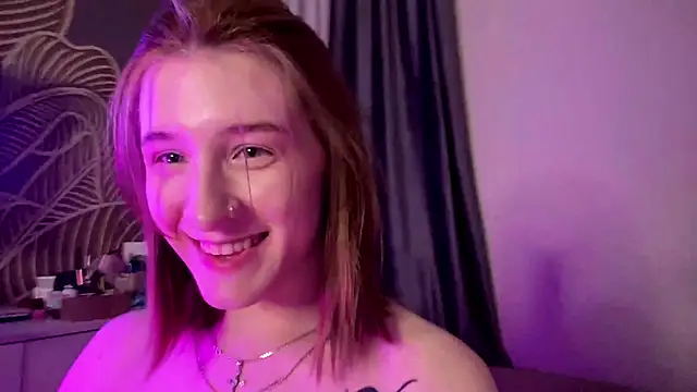 mally_luxxx webcam