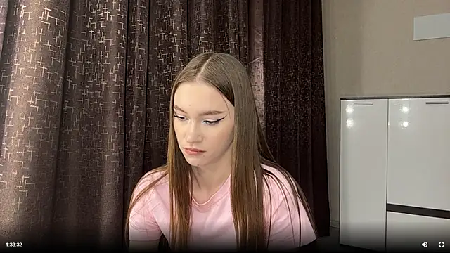 NuDonzze webcam