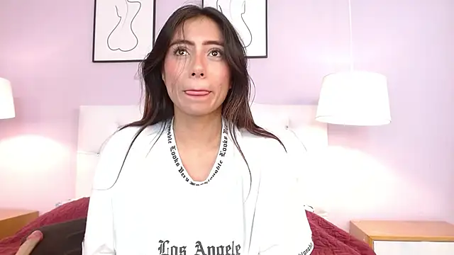 Cataleyaa23 webcam