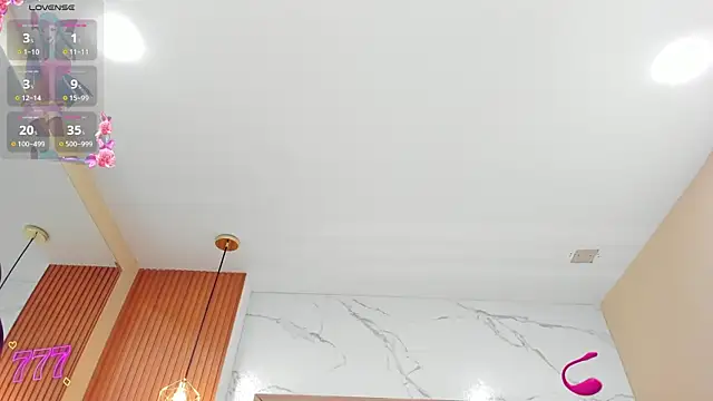 luna_veega webcam