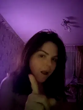 NickiGrey webcam