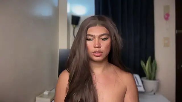 OliviaLuxee webcam