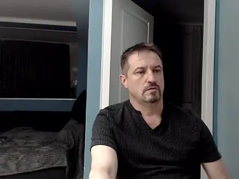 MisterFaithRO webcam