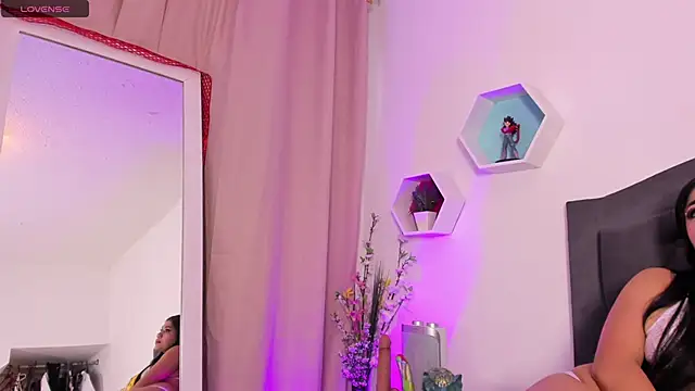 kendallhot7 webcam