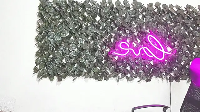sofia_franco_ - Sofia_Franco_'s free webcam - UK Sex Cams